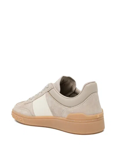 Valentino Leather Sneakers With Panelled Design And Side Stripe Detailing In Neutral