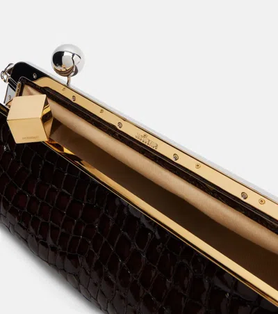 Jacquemus La Pochette Salon Crocodile-effect Glossed Leather Clutch In Brown