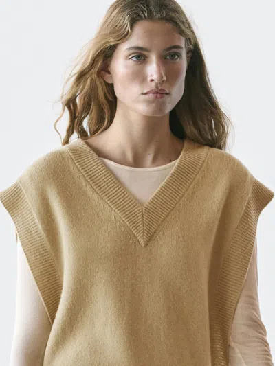 Massimo Dutti V In Green