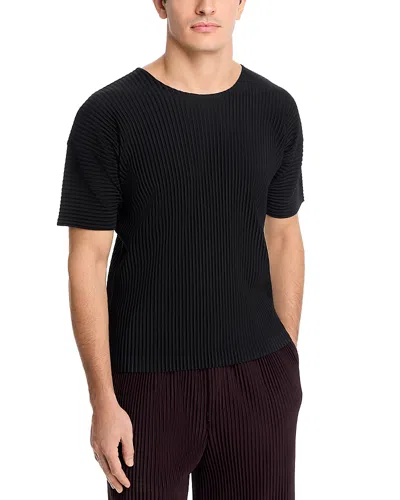 Issey Miyake Ribbed Crew Neck Short Sleeve T-shirt In Black