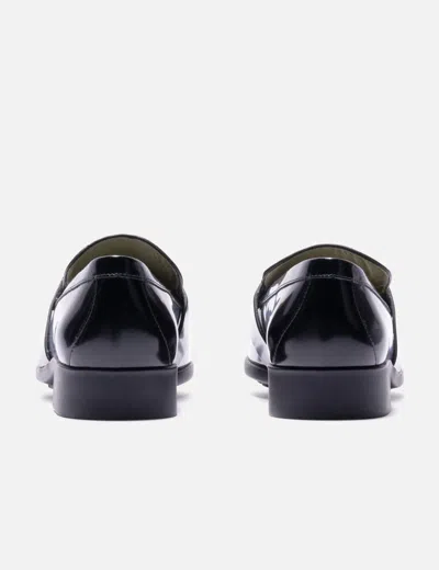 Bottega Veneta Black Loafers With Rounded Toe And Gold Hardware