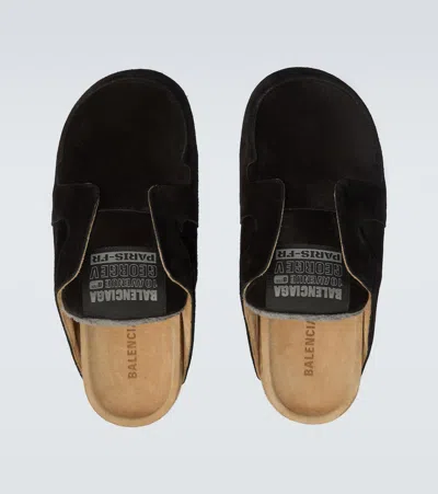 Balenciaga Dumbo Sabot In Distressed Suede Calfskin Men In Black