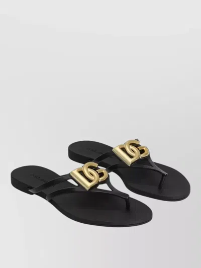Dolce & Gabbana Women Black Thong Sandals With Logo Plaque On The Front In Rubber Woman
