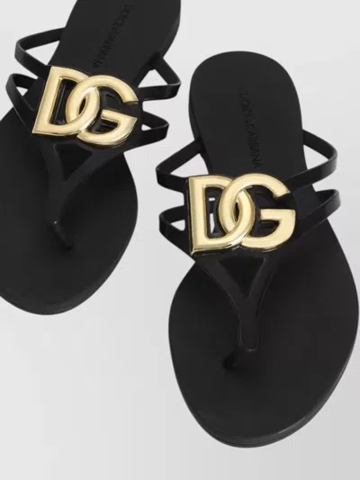 Dolce & Gabbana Women Black Thong Sandals With Logo Plaque On The Front In Rubber Woman