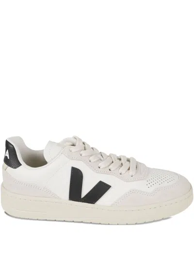 Veja V90 White Sneaker With Side Logo And Perforated Toe In Leather Unisex