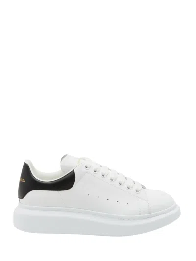 Alexander Mcqueen White And Black Low-top Sneakers With Chunky Sole And Contrasting Heel Tab In Leather Man In Multi