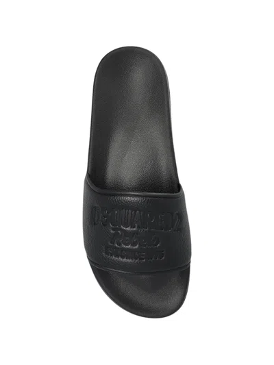 Dsquared2 Debossed Sliders In Black