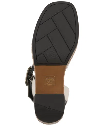 White Mountain Barb Platform Sandal In Multi