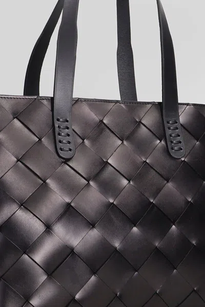 Dragon Diffusion Crossover Basket Tote In Pattern