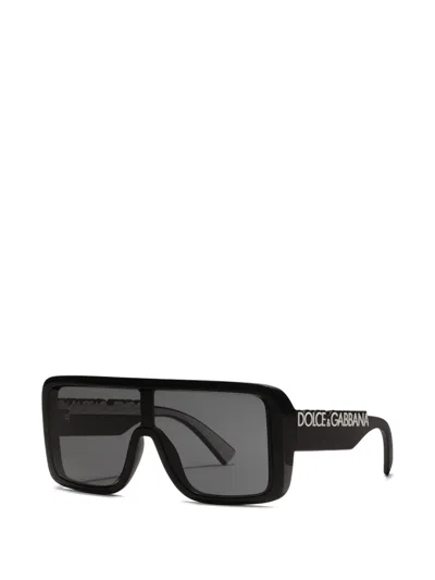 Dolce & Gabbana Logo Rectangle-frame Sunglasses In Black