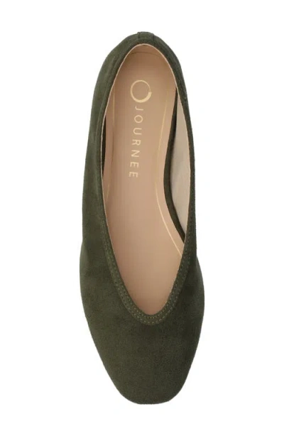 Journee Collection Fortune Flat In Multi
