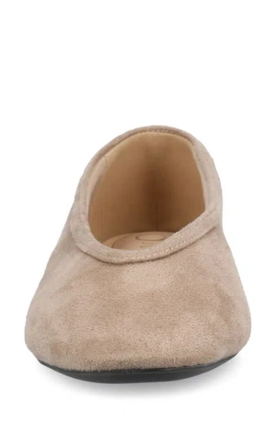 Journee Collection Fortune Flat In Multi