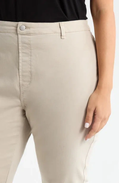 Lyssé Lysse Estelle Pull-on Ankle Flare Jeans In Neutral