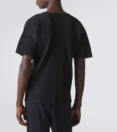 Issey Miyake Ribbed Crew Neck Short Sleeve T-shirt In Black