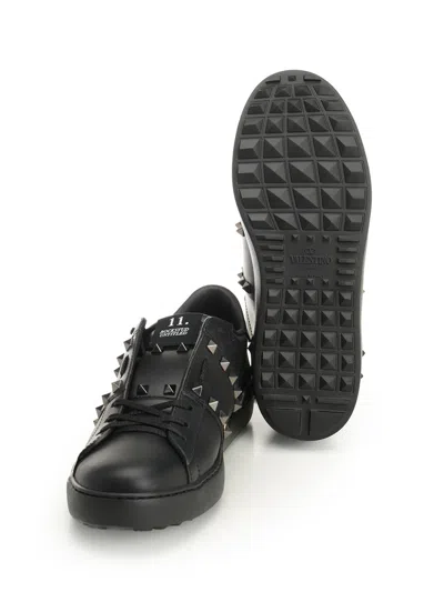 Valentino Garavani Valentino Rockstud Untitled Sneakers In Black