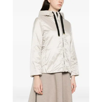 Max Mara The Cube Padded Blouson Jacket In Neutral