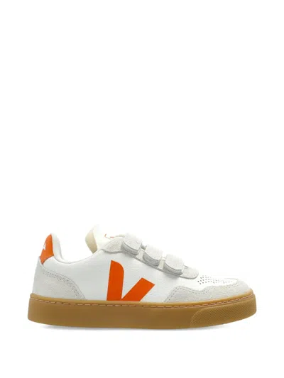 Veja Touch-strap Trainers In White