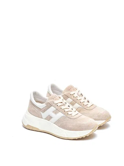 Hogan Panelled Design Leather Sneakers With Ridged Sole In Neutral