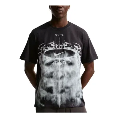 Nike Graphic T-shirt In Black