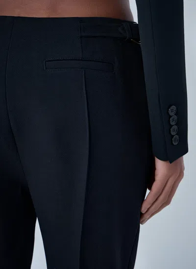 Chloé Tailored Wool Crepe Capri Pants In Black