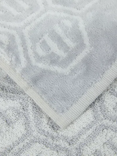 Philipp Plein Monogram-pattern Bath Towel In Gray