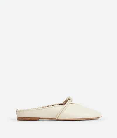 Bottega Veneta Lagoon Nappa Leather Knotted Mary Jane Ballerina Mules In White
