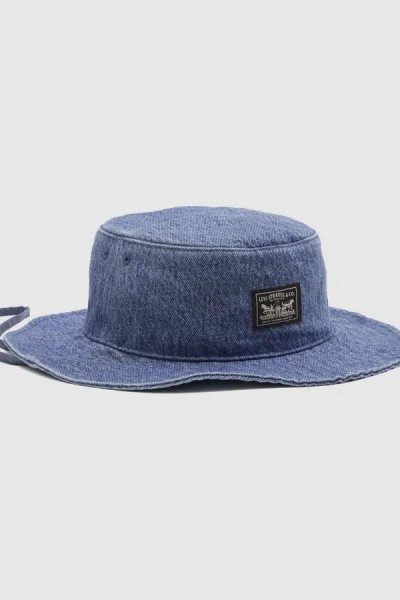 Levi's Bay Drawstring Bucket Hat In Blue