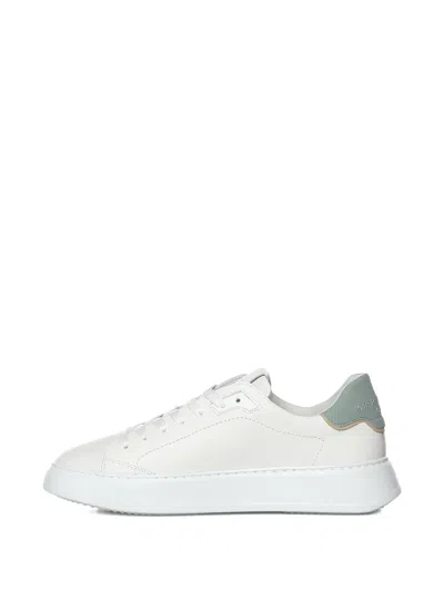 Philippe Model Triangle-patch Sneakers In White