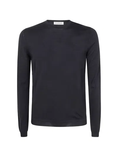 Goes Botanical Pullover Roundneck In Black