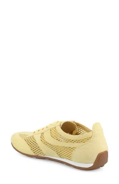 Journee Collection Chasse Sneaker In Multi