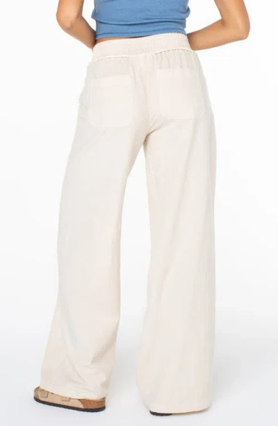 Roxy Paddle On Pant Solid Pant In Gray