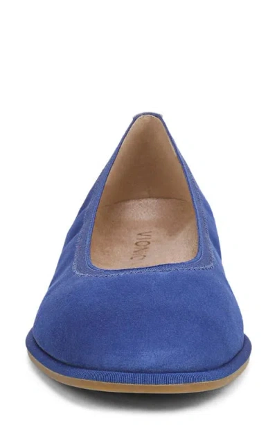 Vionic Caroll Ballet Flat In Multi