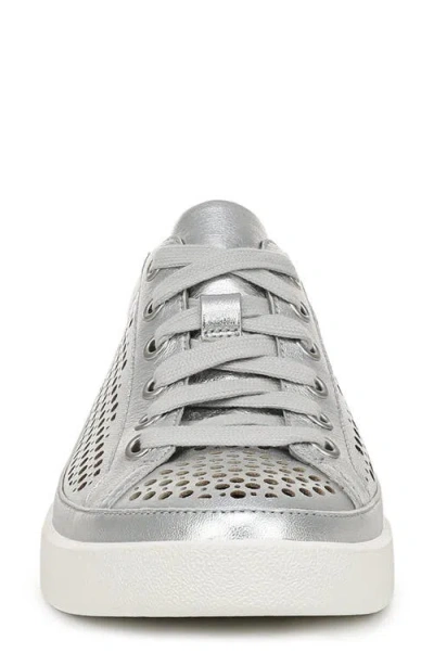 Vionic Winny Perf Sneaker In Silver