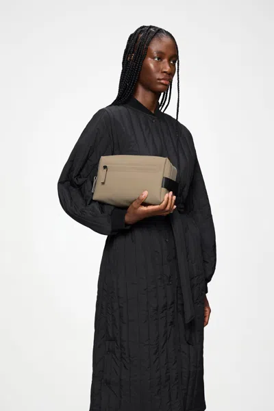 Rains Zip-fastening Wash Bag In Nude