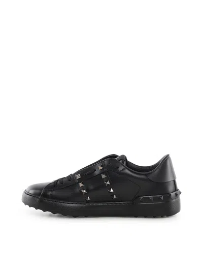 Valentino Garavani Valentino Rockstud Untitled Sneakers In Black