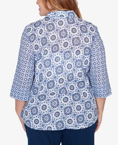 Alfred Dunner Plus Size Mykonos Geometric Button Front Closure Collared Top In Blue