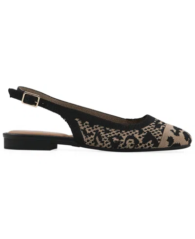 White Mountain Bonie Flat In Brown