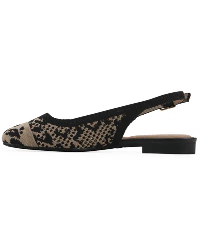 White Mountain Bonie Flat In Brown