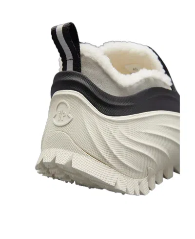 Moncler Acqua Boots In White