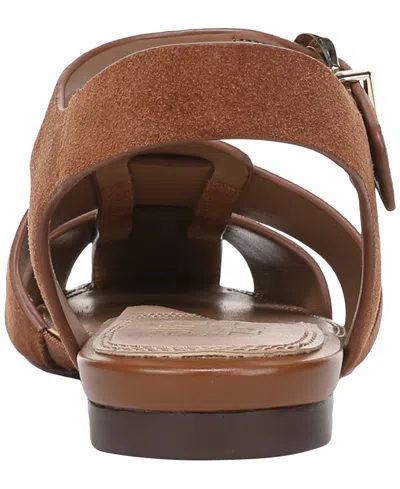 Naturalizer Cleo Flat In Brown