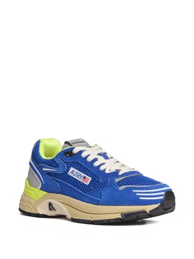 Autry Hyperway Logo-detail Sneakers In Blue