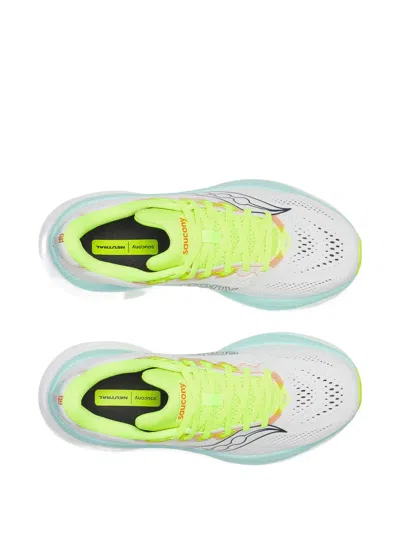 Saucony Ride 19 Sneakers In White