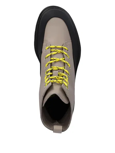 Ecco Grainer Boots In Neutral