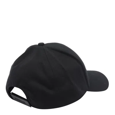 Moncler Black Baseball Cap With Logo Patch In Black