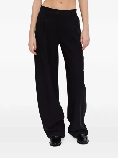 Samsoe & Samsoe Saharper Pleated Trousers In Black
