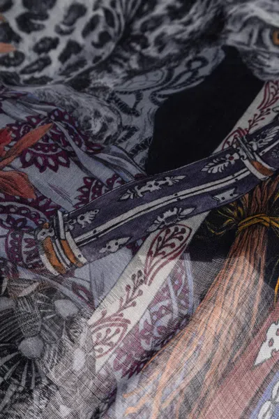 Etro Graphic-pattern Scarves In Multi