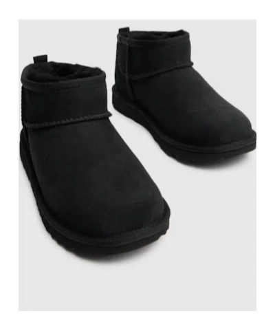 Ugg Classic Ultra Mini Sheepskin Ankle Boots 7-10 Yea In Black