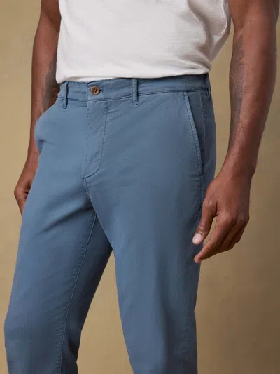 Faherty Coastline Chino Pants In Blue