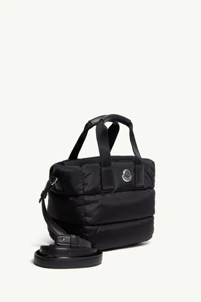 Moncler Borsa A Mano Caradoc Mini In Tessuto Nero Donna In Black