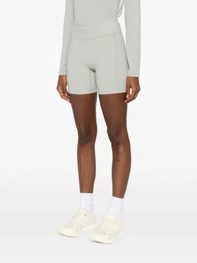 On Logo-print Performance Short In Gray